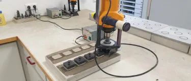 Mörtel und Bauchemie