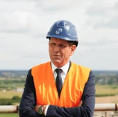 holcim_roterknopfhoever_20260821-2.png