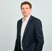 stephan-hinrichs.jpg