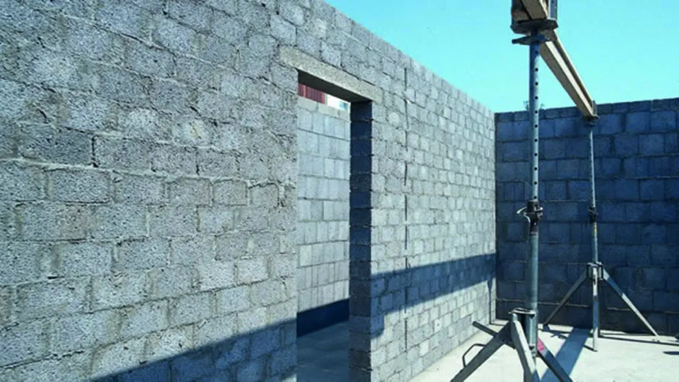 Estriche / Mörtel / Putze