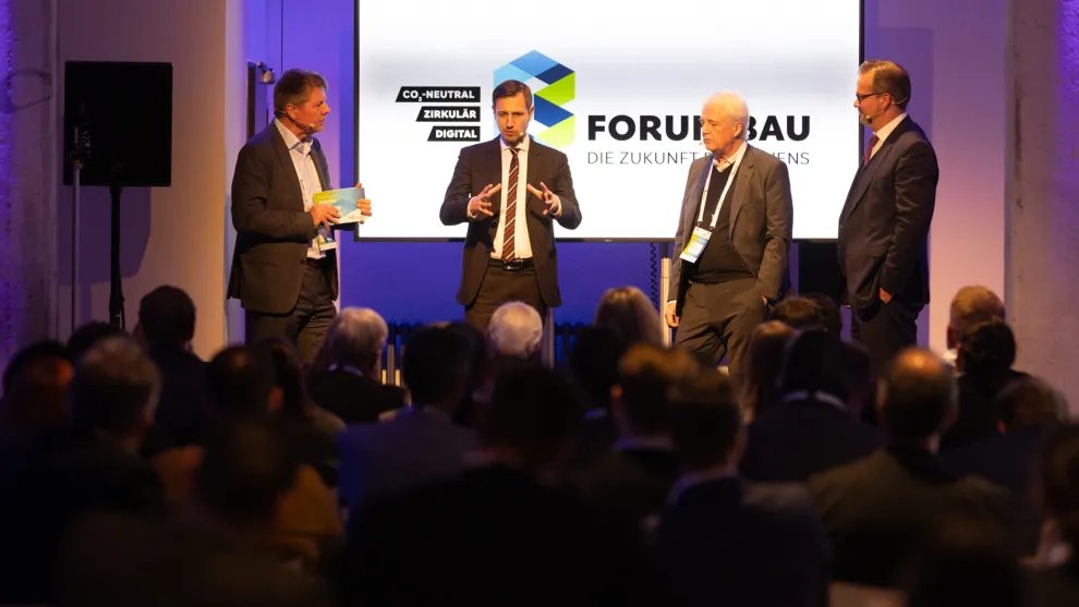 forum.bau-2024-panel-3.jpg